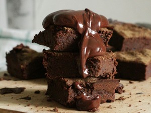 chocolate brownies with melted chocolate on top